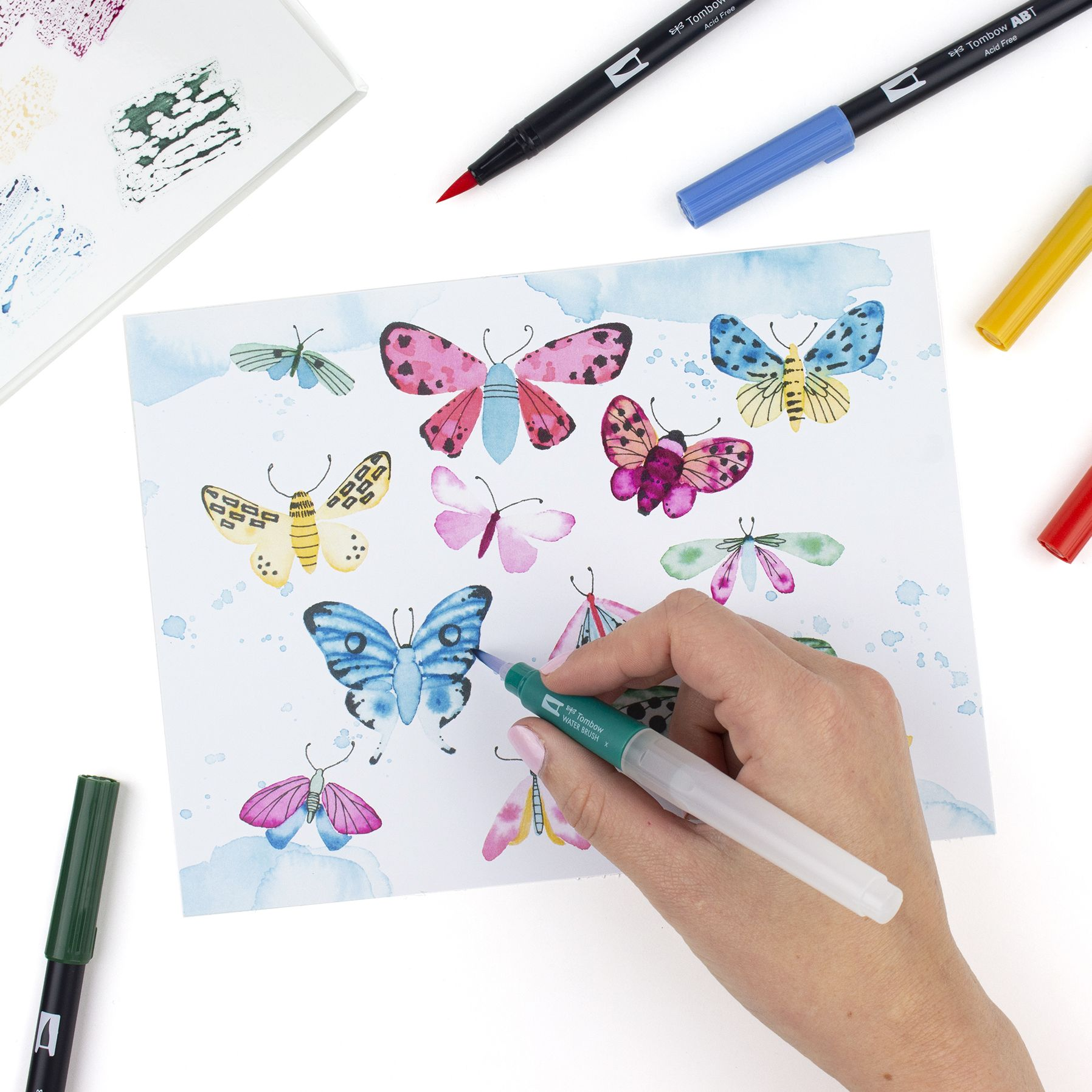 Tombow Watercolor Set Complete Kit with Dual Brush Pens. Water Brush. and Accessories - Image 5