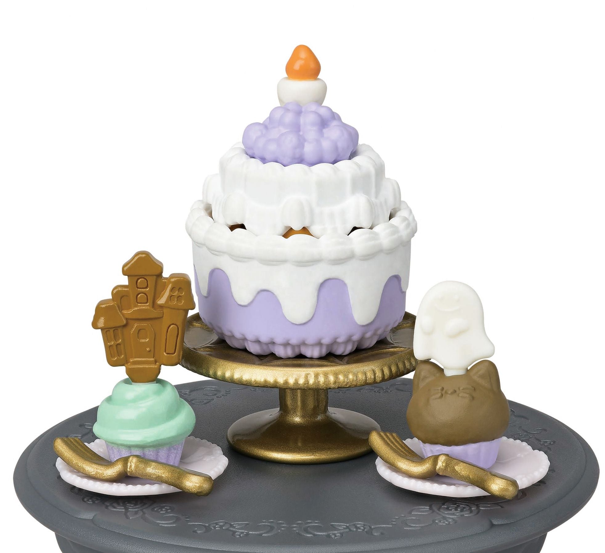 Calico Critters Halloween Surprise Party Set - Image 6