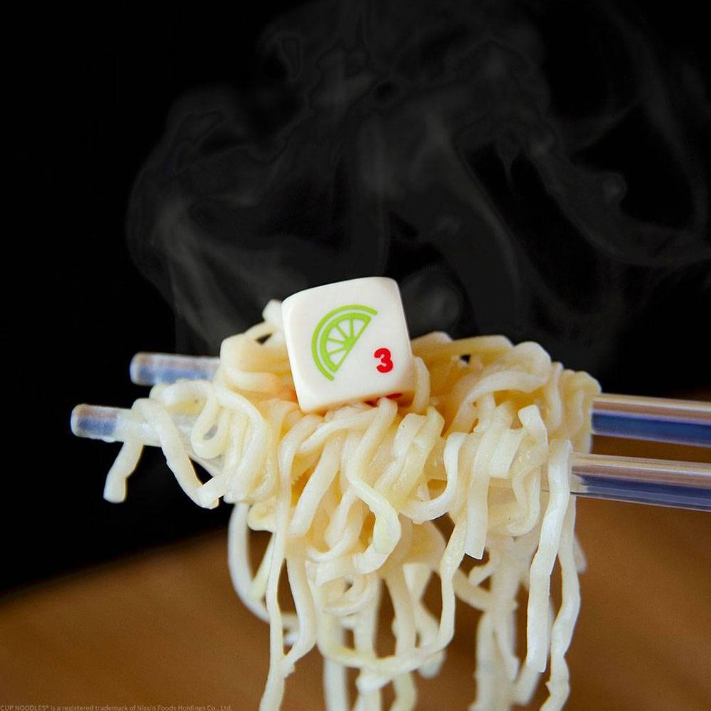 Yahtzee: Cup Noodles by Edwin S. Lowe - Image 5