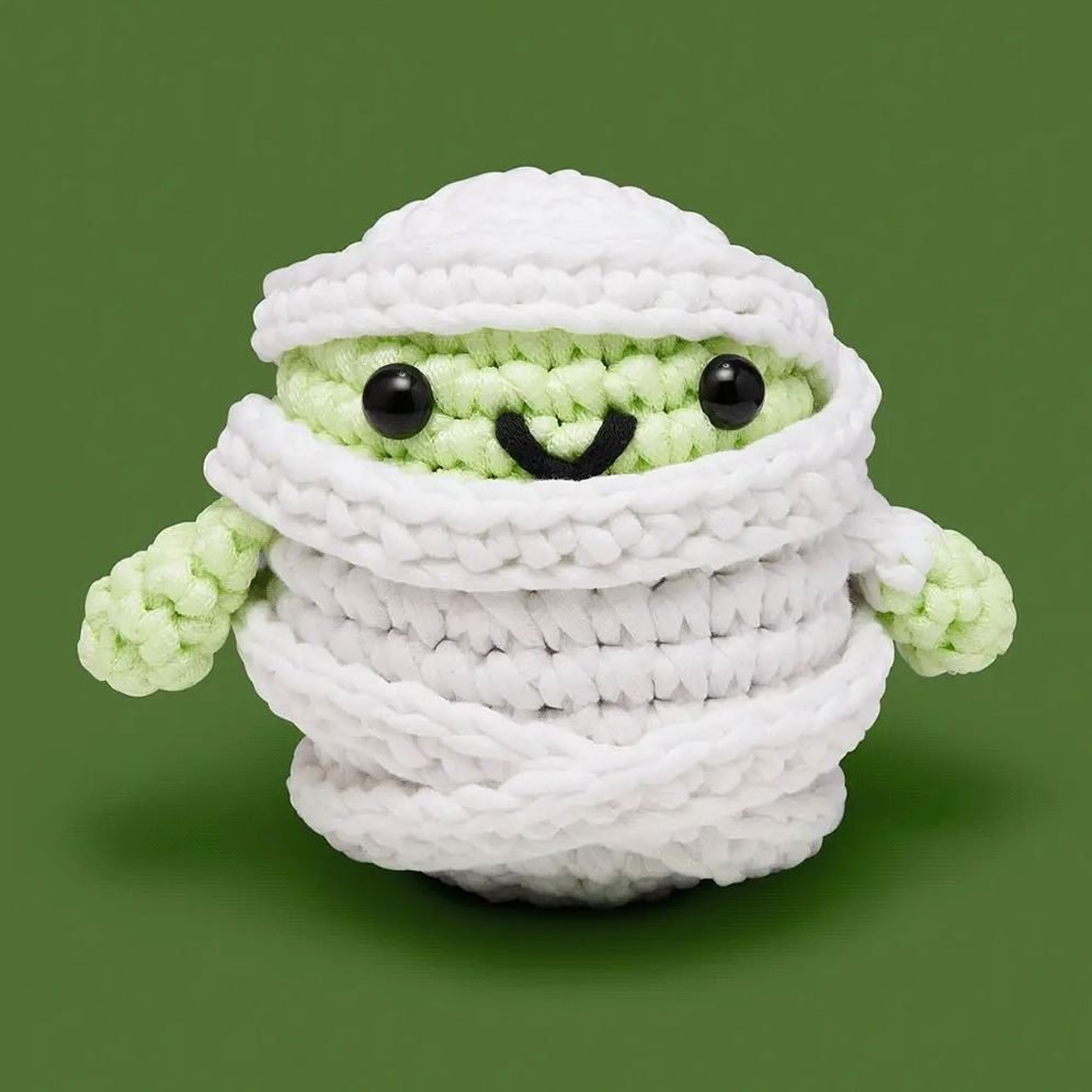 Eerie-sistibly Woobly Haunted House Box Learn to Crochet kit - Image 4