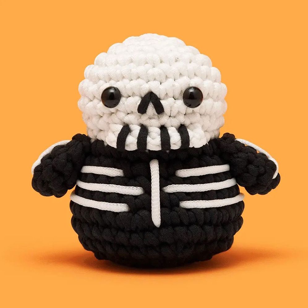Eerie-sistibly Woobly Haunted House Box Learn to Crochet kit - Image 5